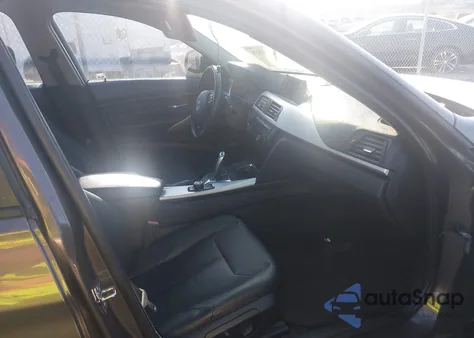 2012 BMW 328I z USA, uszkodzony, nr VIN WBA3A5G57CNP15774